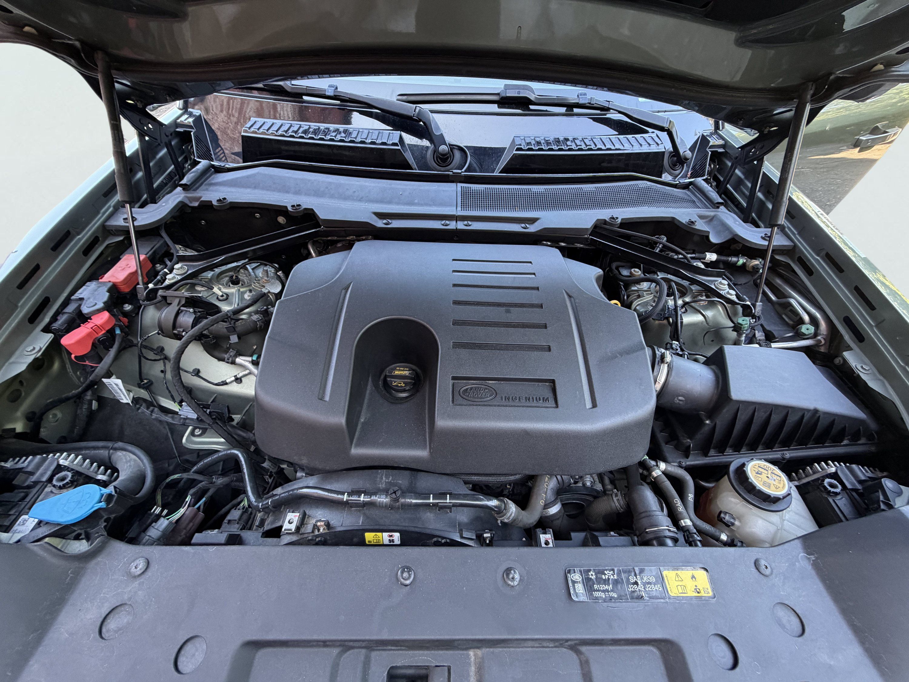 Used 2021 Land Rover Defender 110 X AWD/4WD image 44