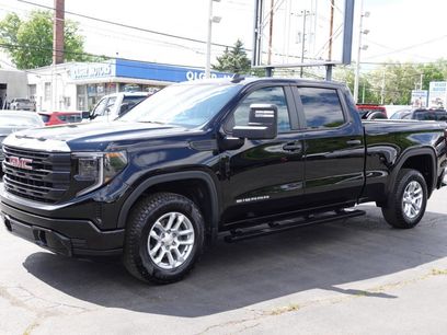 Used 2023 GMC Sierra 1500 Pro w/ Pro Value Package
