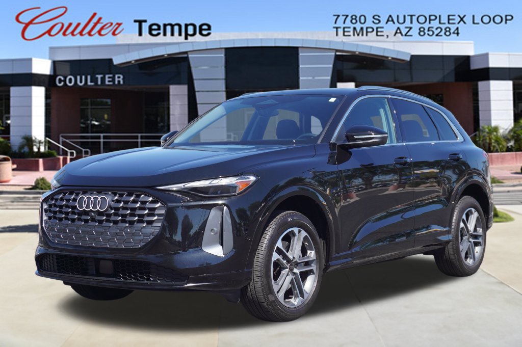 Used 2025 Audi Q5 Premium w/ Convenience Package AWD/4WD image 1