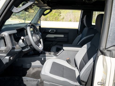 New 2026 Ford Bronco 2-Door AWD/4WD image 14