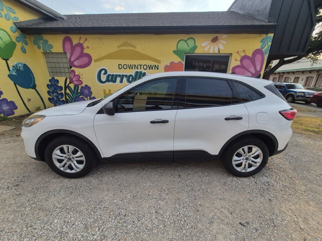Used 2022 Ford Escape S AWD/4WD image 2