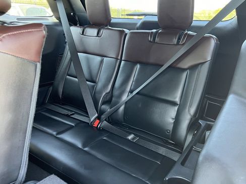 Used 2022 Ford Explorer Platinum w/ Equipment Group 601A RWD image 15