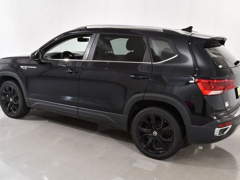 Used 2022 Volkswagen Taos SEL AWD/4WD image 15