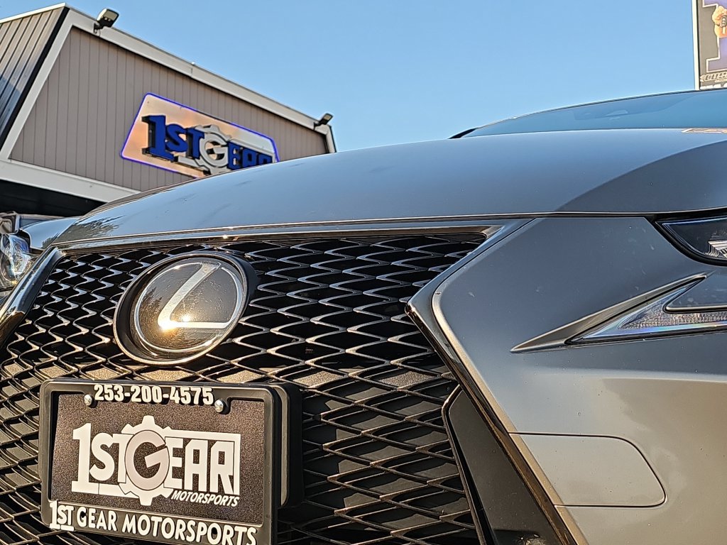 Used 2018 Lexus IS 300 AWD image 14