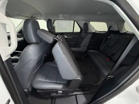 New 2026 Ford Explorer Active w/ Active Comfort Package AWD/4WD image 33