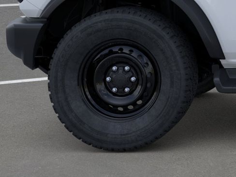 New 2026 Ford Bronco Outer Banks AWD/4WD image 21