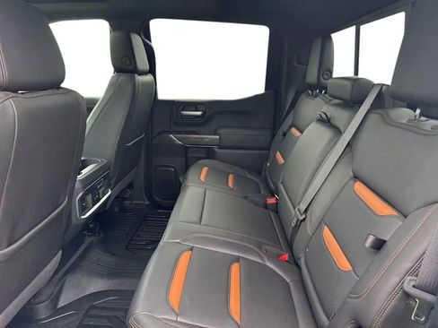 Used 2020 GMC Sierra 1500 AT4 w/ AT4 Premium Package AWD/4WD image 30