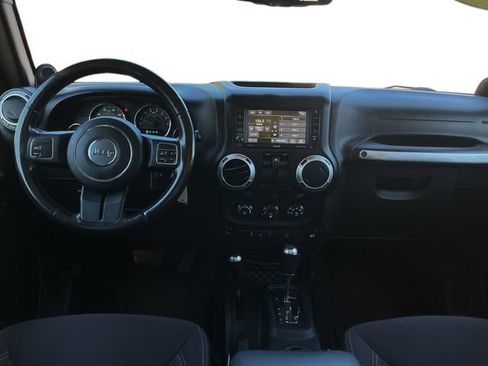 Used 2013 Jeep Wrangler Sahara AWD/4WD image 18