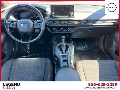 Used 2025 Honda HR-V Sport image 12