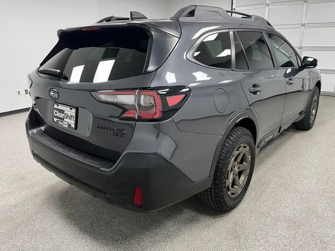 Used 2022 Subaru Outback Onyx Edition XT AWD/4WD image 10
