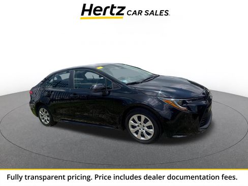Used 2025 Toyota Corolla LE FWD image 1