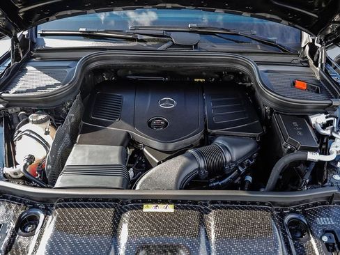 Used 2025 Mercedes-Benz GLE 450e 4MATIC image 29