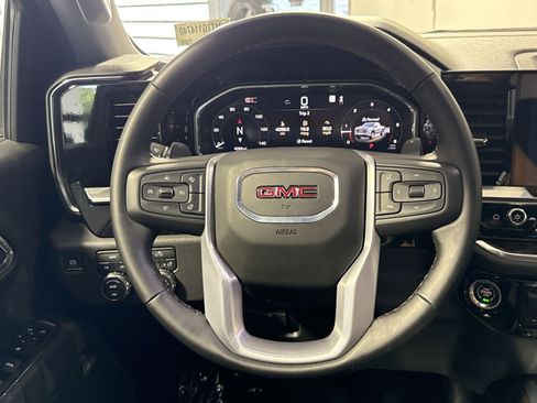 Used 2026 GMC Sierra 1500 Elevation w/ Preferred Package AWD/4WD image 17
