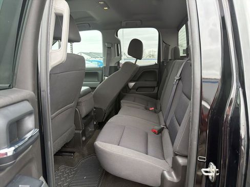 Used 2017 Chevrolet Silverado 1500 LT w/ LT Plus Package image 18