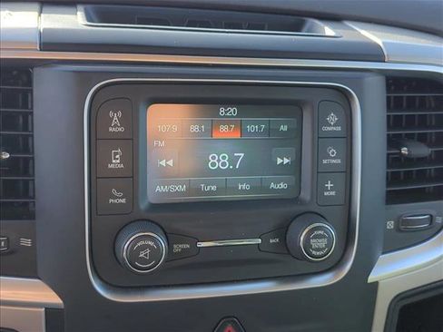Used 2016 RAM 1500 Classic SLT RWD image 18