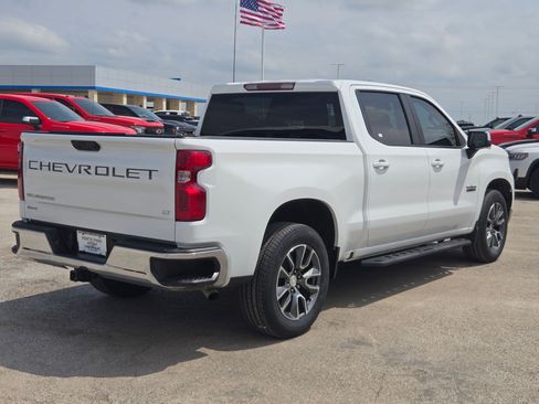 Certified 2023 Chevrolet Silverado 1500 LT RWD image 3