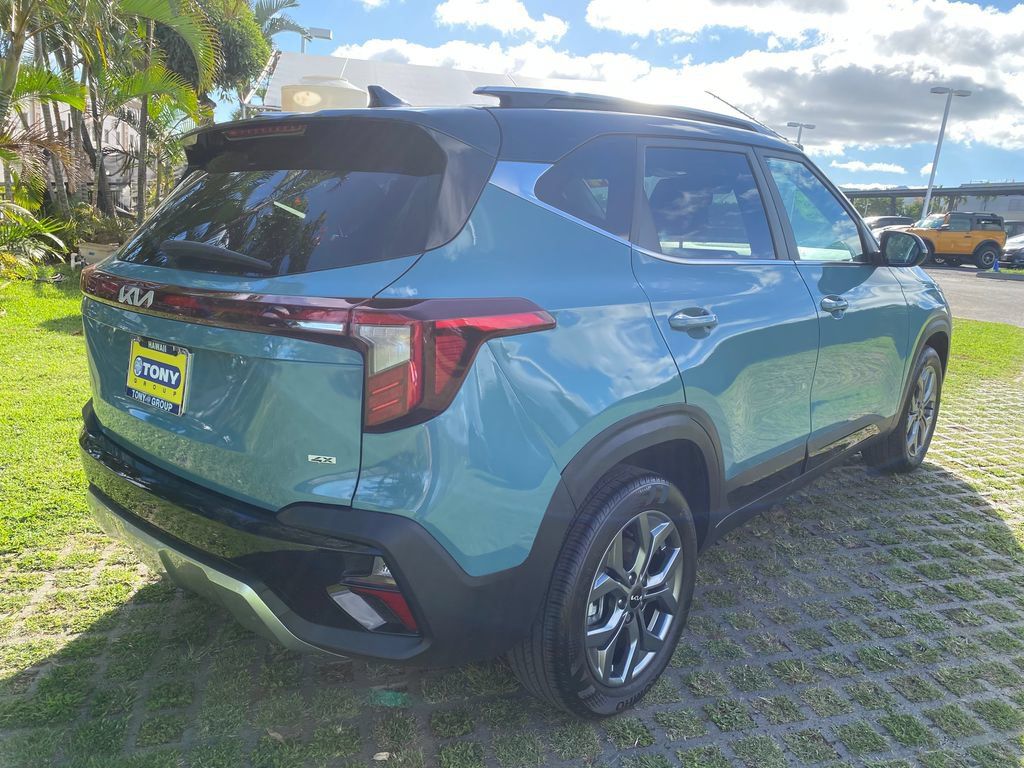 Used 2024 Kia Seltos S AWD/4WD image 7