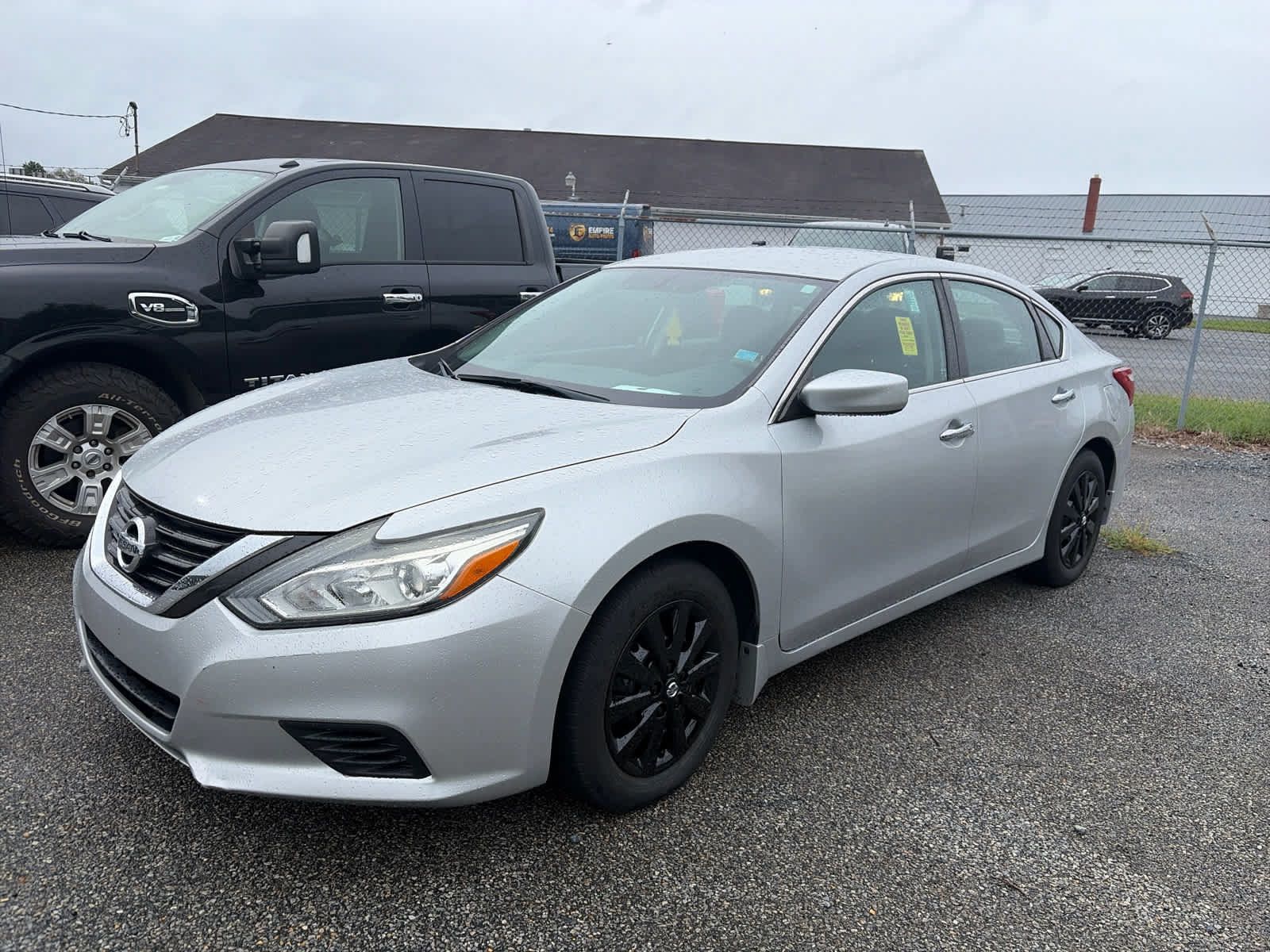 Used 2017 Nissan Altima 2.5 S w/ Power Driver Seat Package FWD image 1