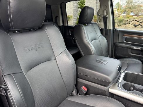 Used 2016 RAM 1500 Laramie w/ Convenience Group image 19