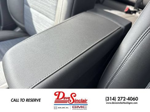 New 2026 Buick Envista Sport Touring FWD image 20