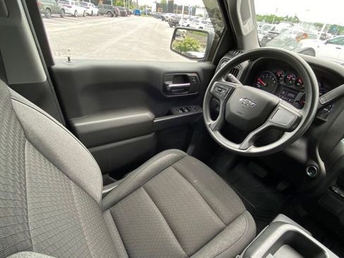 Used 2024 Chevrolet Silverado 1500 Custom Trail Boss AWD/4WD image 19