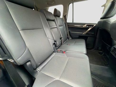 Used 2018 Lexus GX 460 w/ Navigation Package AWD/4WD image 28
