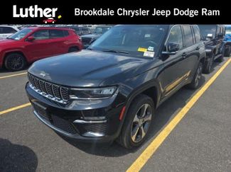 Used 2023 Jeep Grand Cherokee Limited AWD/4WD video 1