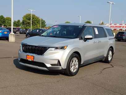 Used 2022 Kia Carnival LX