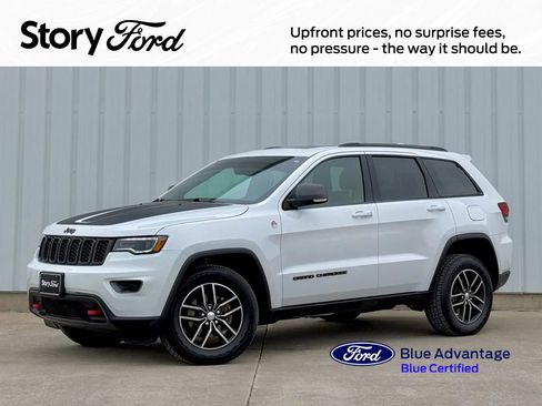 Used 2018 Jeep Grand Cherokee Trailhawk w/ Trailhawk Luxury Group image 1