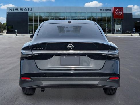 New 2026 Nissan Sentra SV FWD image 4