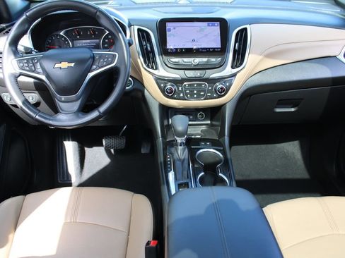 Used 2022 Chevrolet Equinox Premier image 21