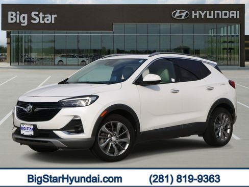 Used 2021 Buick Encore GX Essence w/ Advanced Technology Package image 1