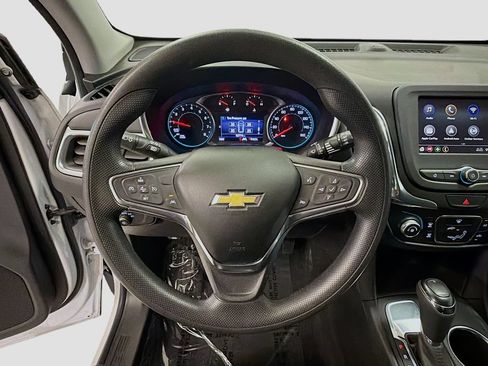 Used 2021 Chevrolet Equinox LT FWD image 13