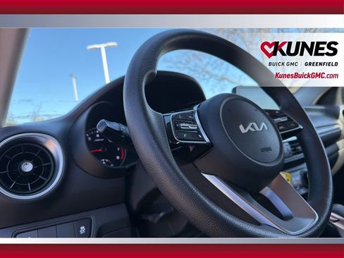 Used 2024 Kia Forte LXS image 14