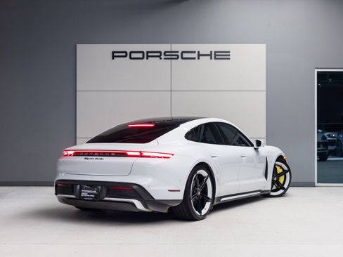 Certified 2020 Porsche Taycan Turbo AWD/4WD image 7