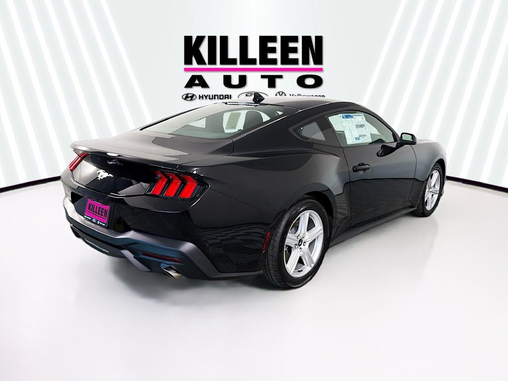 Certified 2026 Ford Mustang Coupe RWD image 7