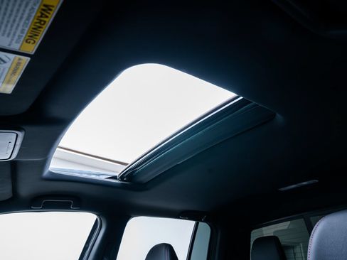 Used 2022 Honda Ridgeline Black Edition image 13