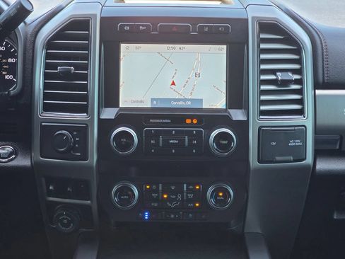 Used 2020 Ford F250 Platinum AWD/4WD image 12