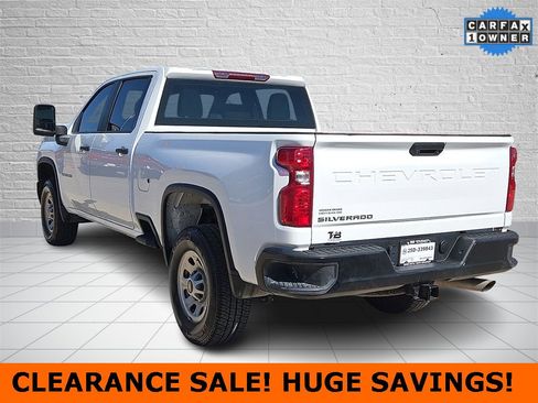 Used 2025 Chevrolet Silverado 3500 W/T image 3