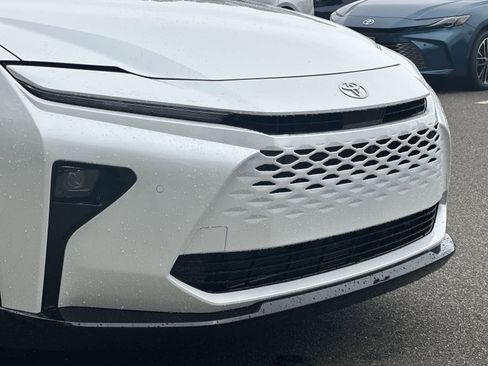 New 2026 Toyota Crown Signia AWD/4WD image 14