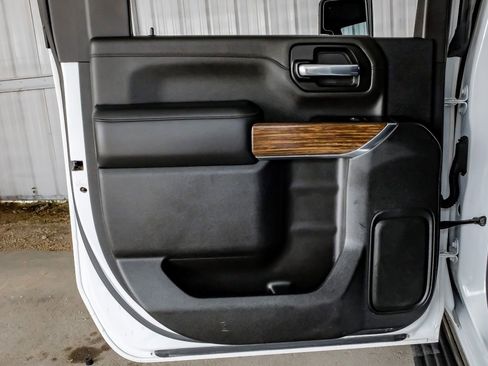 Used 2022 Chevrolet Silverado 3500 High Country image 47