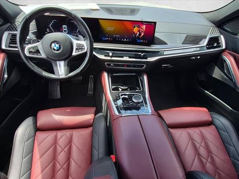 Used 2025 BMW X6 xDrive40i w/ Premium Package AWD/4WD image 16
