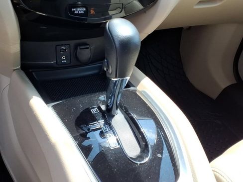 Used 2016 Nissan Rogue SL w/ SL Premium Package AWD/4WD image 13