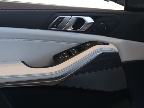 New 2026 BMW X5 xDrive40i w/ Climate Comfort Package image 29