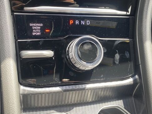 New 2025 Jeep Grand Cherokee L Limited image 26