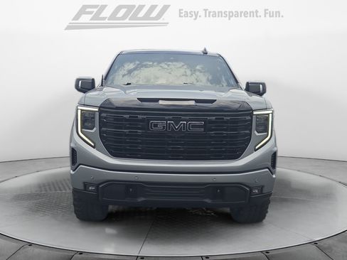 Used 2024 GMC Sierra 1500 Elevation w/ Elevation Premium Package AWD/4WD image 3