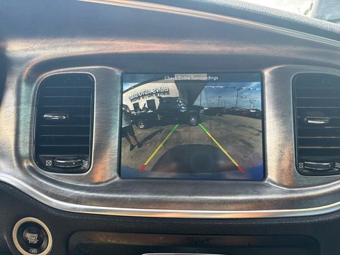 Used 2017 Dodge Charger R/T RWD image 22