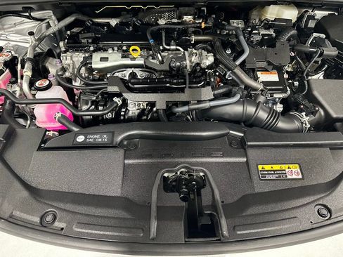 Used 2025 Toyota Prius XLE image 67