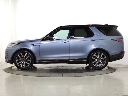 Used 2023 Land Rover Discovery S R-Dynamic image 2
