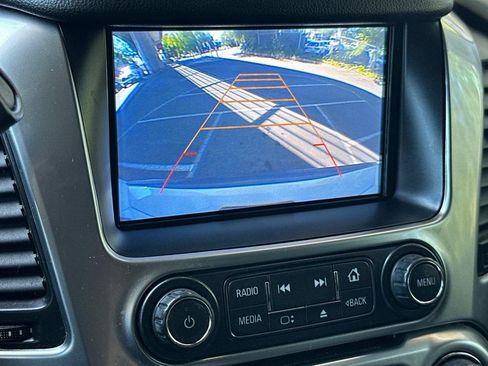Used 2017 Chevrolet Tahoe LT AWD/4WD image 19
